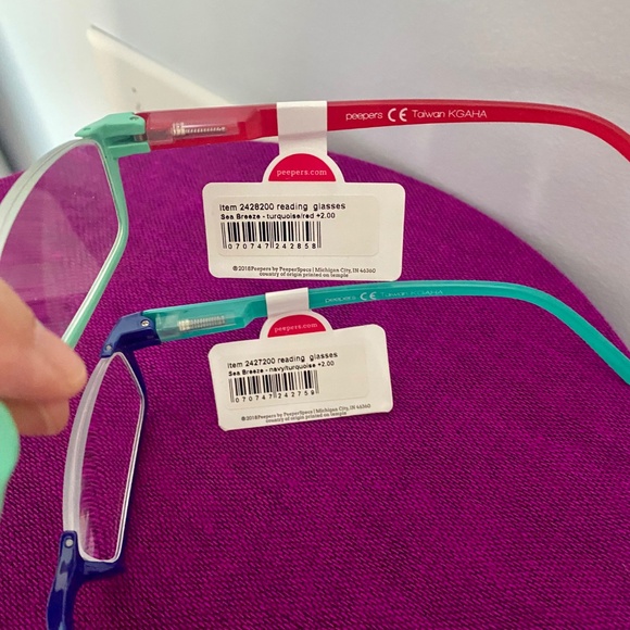Peepers reading glasses 2 pair NEW 2.0 magnification - Picture 5 of 8